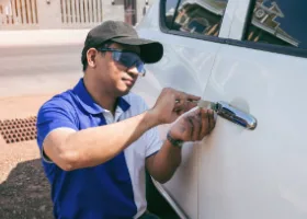 Car Locksmith in Huron, CA